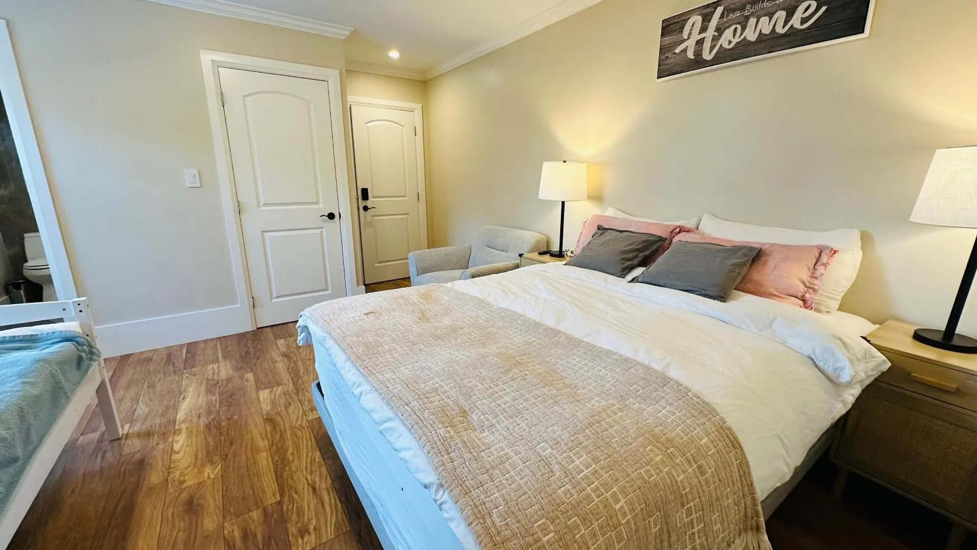 Homestay Shaughnessy Cozy Bedrooms Guest House Vancouver