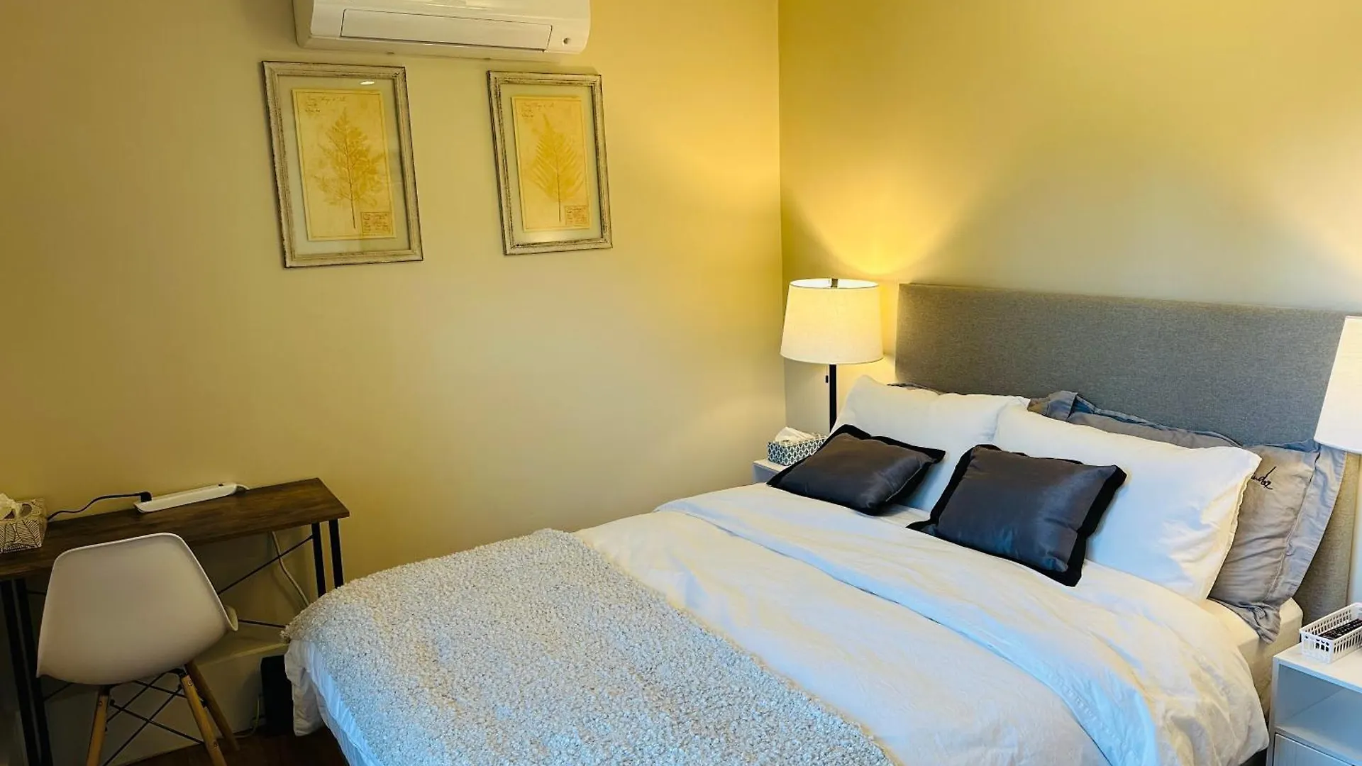 Shaughnessy Cozy Bedrooms Guest House Vancouver